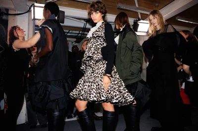 Look 13